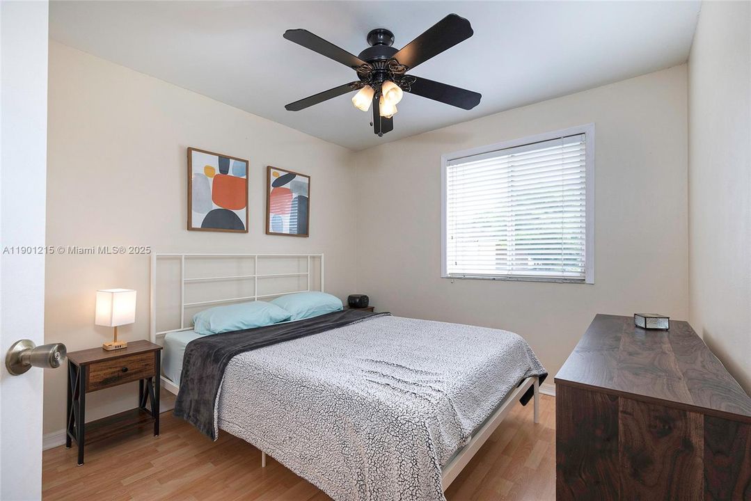 For Rent: $2,650 (3 beds, 2 baths, 1319 Square Feet)