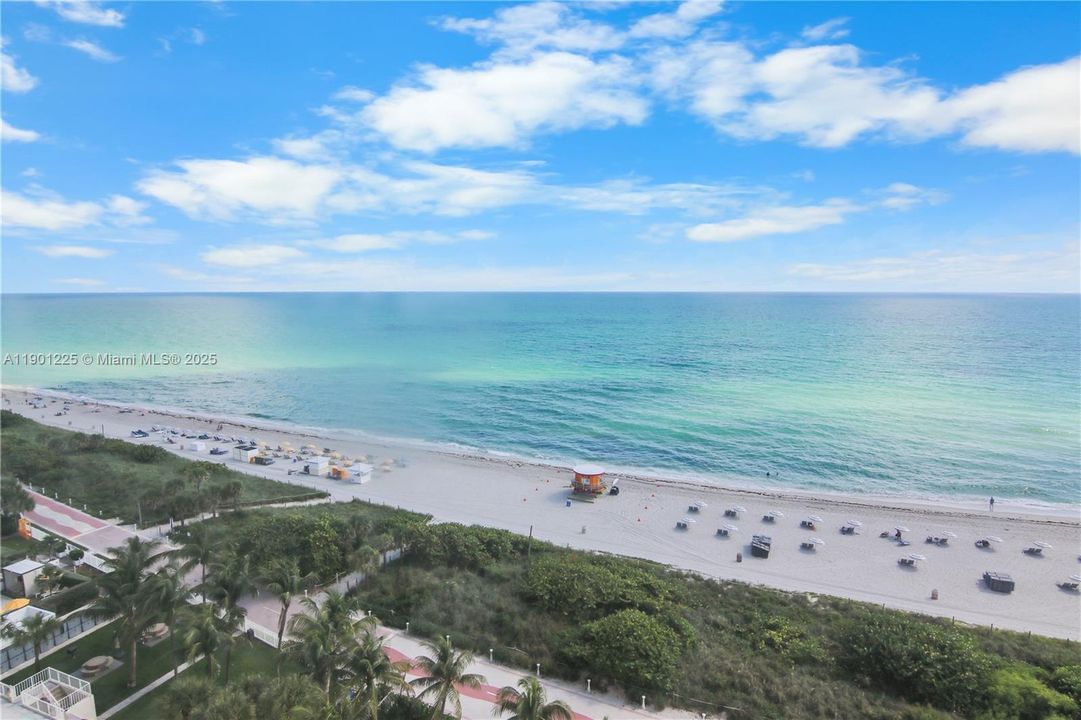 For Sale: $679,000 (2 beds, 2 baths, 1271 Square Feet)