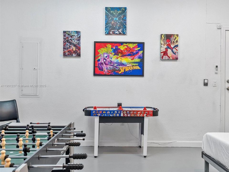 На продажу: $1,099,000 (3 спален, 2 ванн, 1476 Квадратных фут)