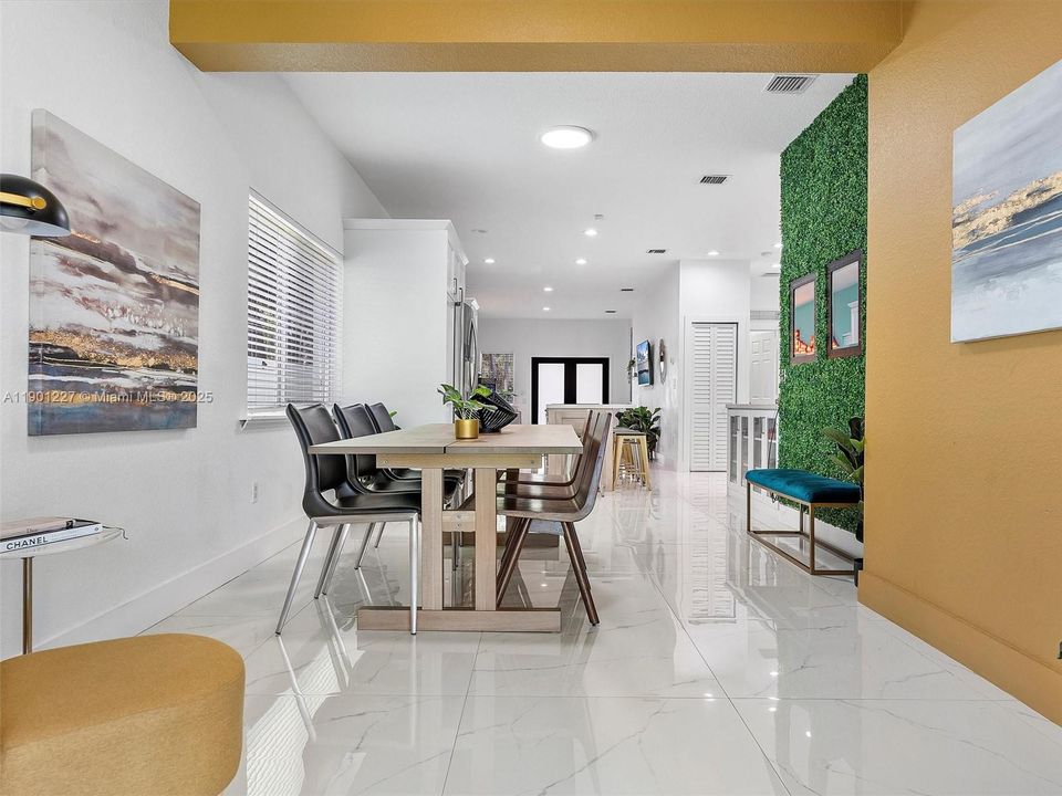 На продажу: $1,099,000 (3 спален, 2 ванн, 1476 Квадратных фут)