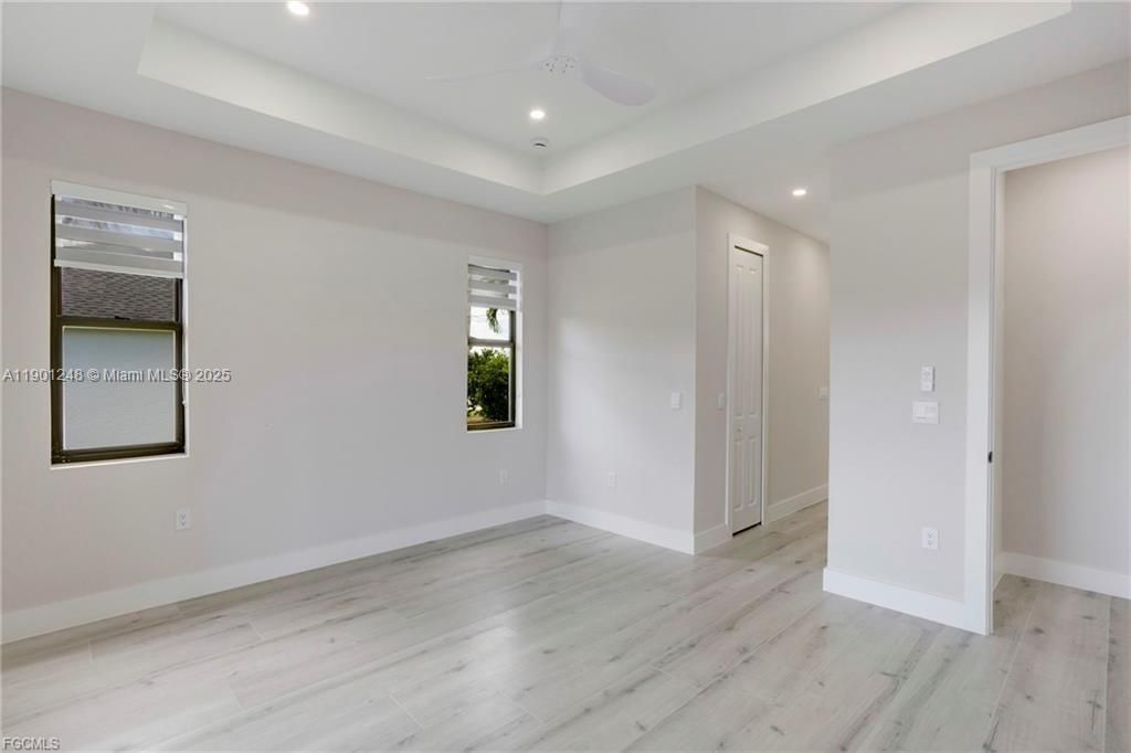 For Sale: $520,000 (3 beds, 2 baths, 1824 Square Feet)