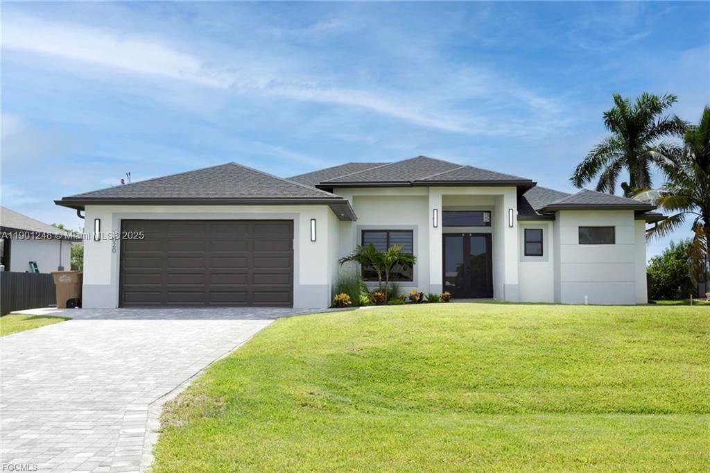 For Sale: $520,000 (3 beds, 2 baths, 1824 Square Feet)