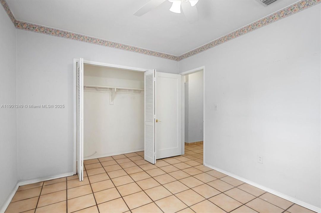Recently Sold: $528,000 (2 beds, 1 baths, 1156 Square Feet)
