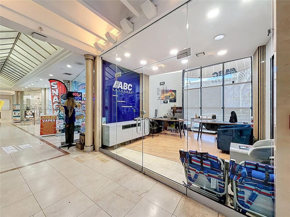 En Venta: $107,500 (0 camas, 1 baños, 360 Pies cuadrados)