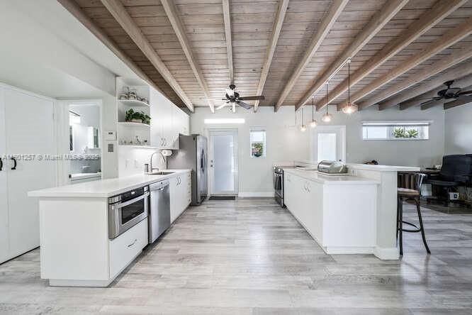 For Rent: $3,500 (3 beds, 2 baths, 1456 Square Feet)