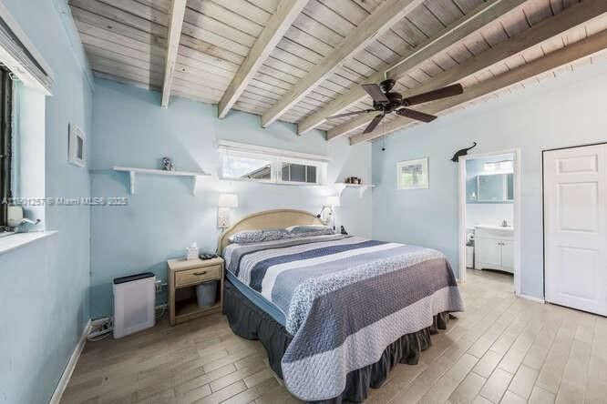 For Rent: $3,500 (3 beds, 2 baths, 1456 Square Feet)