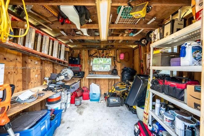 For Rent: $3,500 (3 beds, 2 baths, 1456 Square Feet)