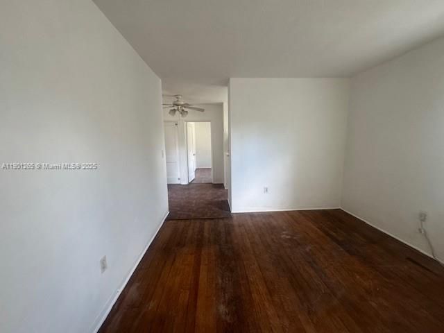 Recently Rented: $1,850 (2 beds, 1 baths, 2936 Square Feet)