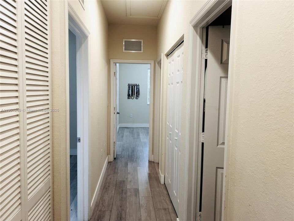 Недавно арендовано: $3,100 (3 спален, 2 ванн, 1740 Квадратных фут)