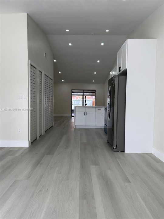 最近售出: $525,000 (3 贝兹, 2 浴室, 1164 平方英尺)