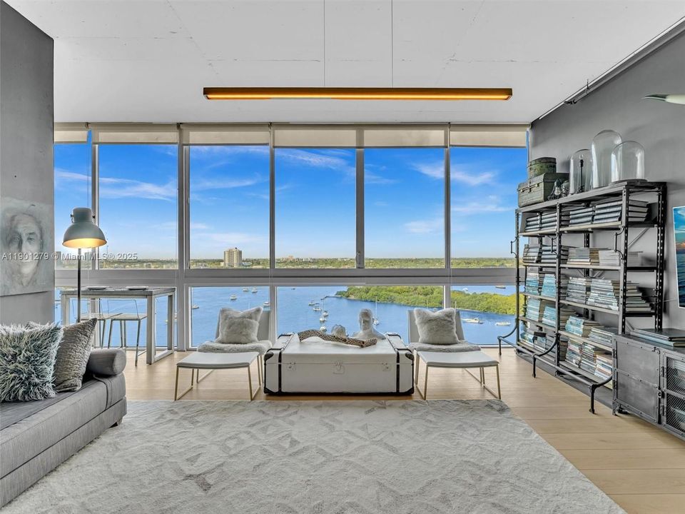 For Rent: $6,350 (2 beds, 2 baths, 1906 Square Feet)