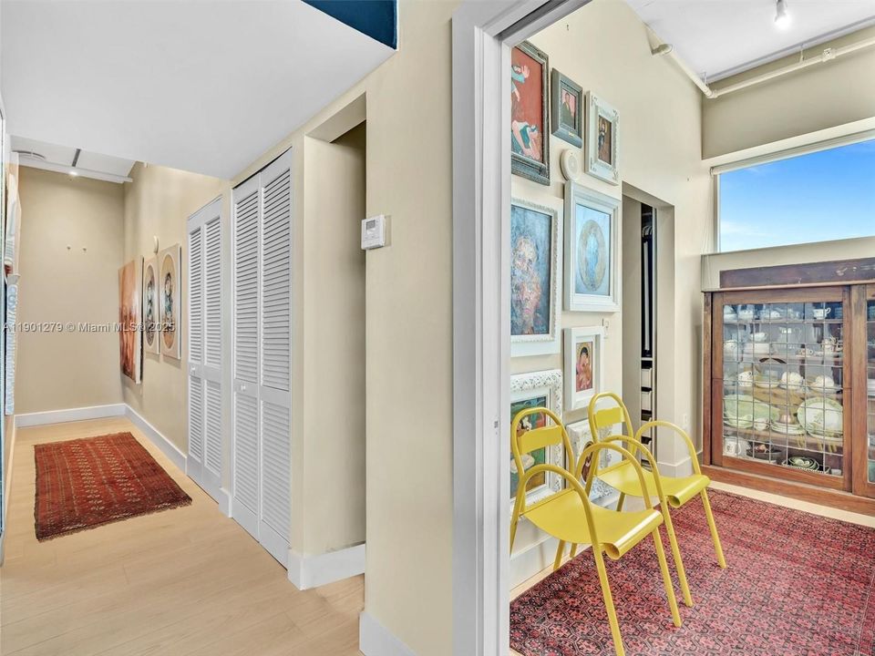 For Rent: $6,350 (2 beds, 2 baths, 1906 Square Feet)