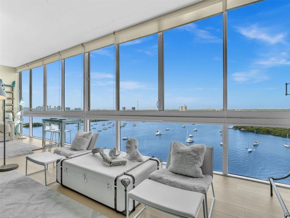 For Rent: $6,350 (2 beds, 2 baths, 1906 Square Feet)