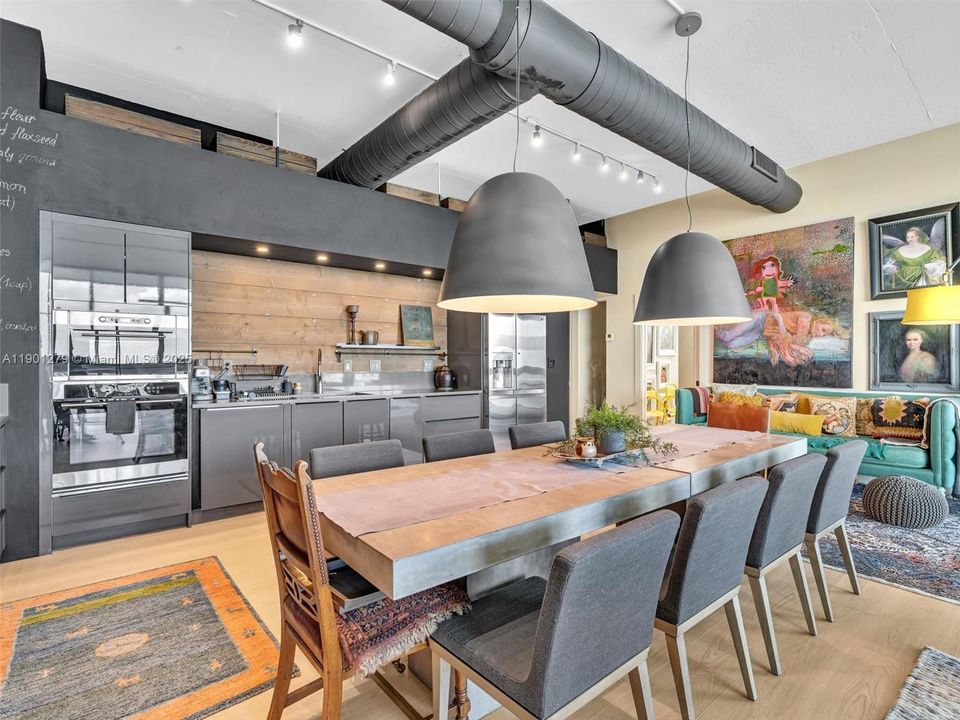 For Rent: $6,350 (2 beds, 2 baths, 1906 Square Feet)