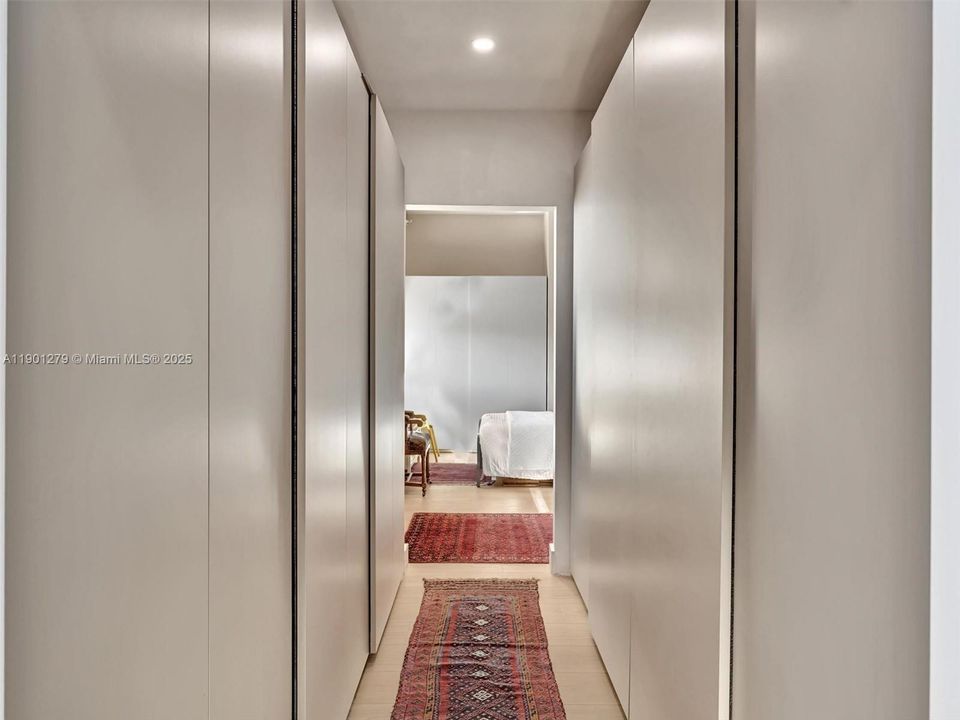 For Rent: $6,350 (2 beds, 2 baths, 1906 Square Feet)