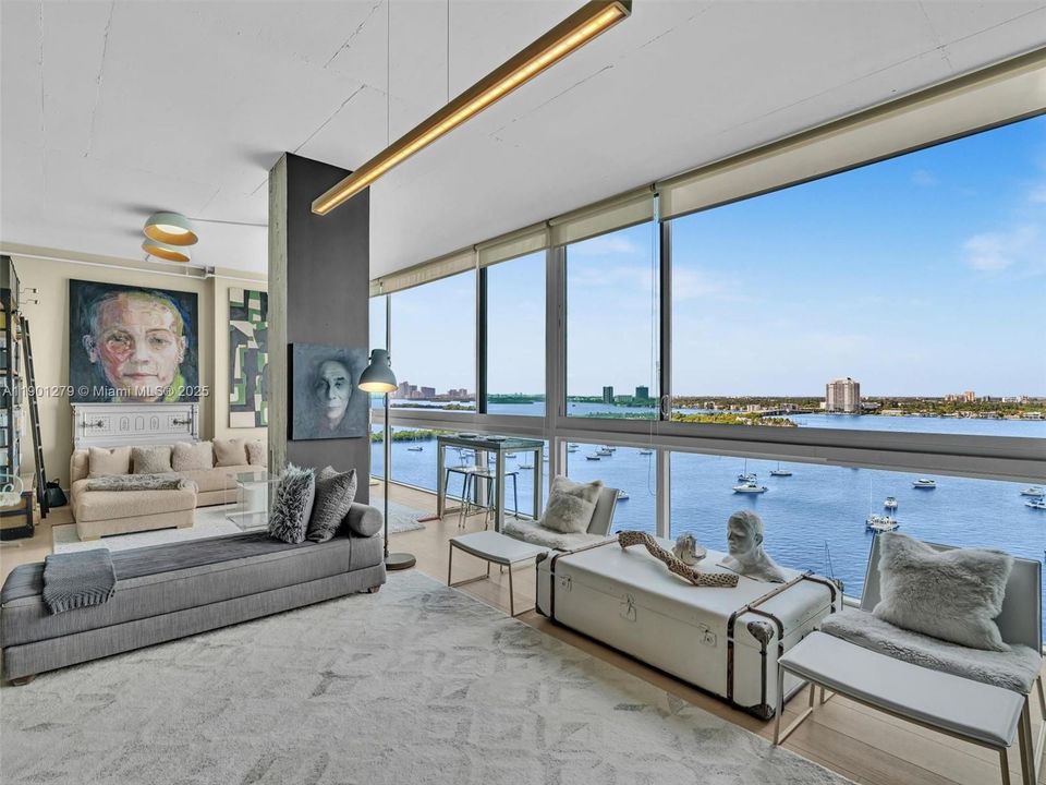 For Rent: $6,350 (2 beds, 2 baths, 1906 Square Feet)