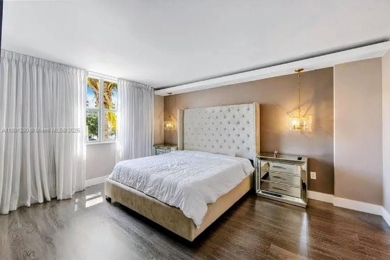 For Sale: $549,000 (2 beds, 2 baths, 1287 Square Feet)