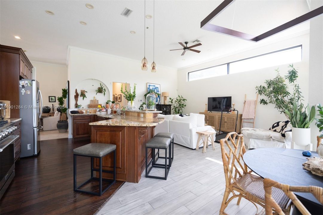 For Sale: $1,350,000 (4 beds, 3 baths, 2770 Square Feet)