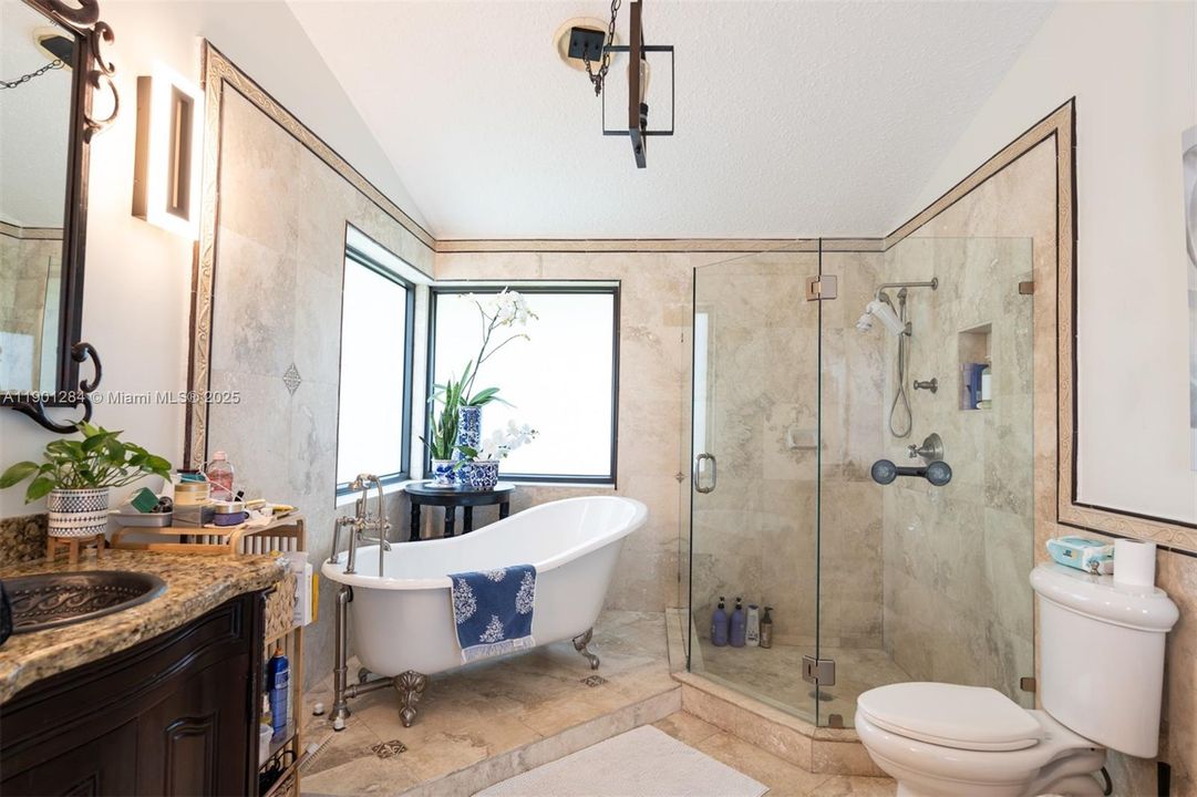 For Sale: $1,350,000 (4 beds, 3 baths, 2770 Square Feet)