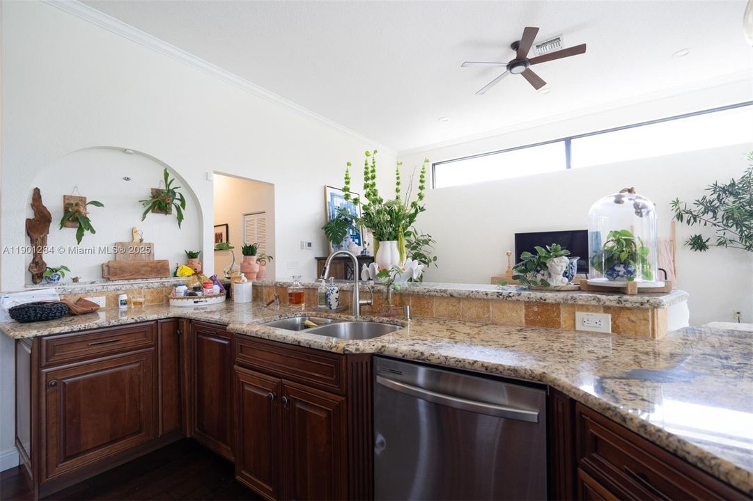 For Sale: $1,350,000 (4 beds, 3 baths, 2770 Square Feet)