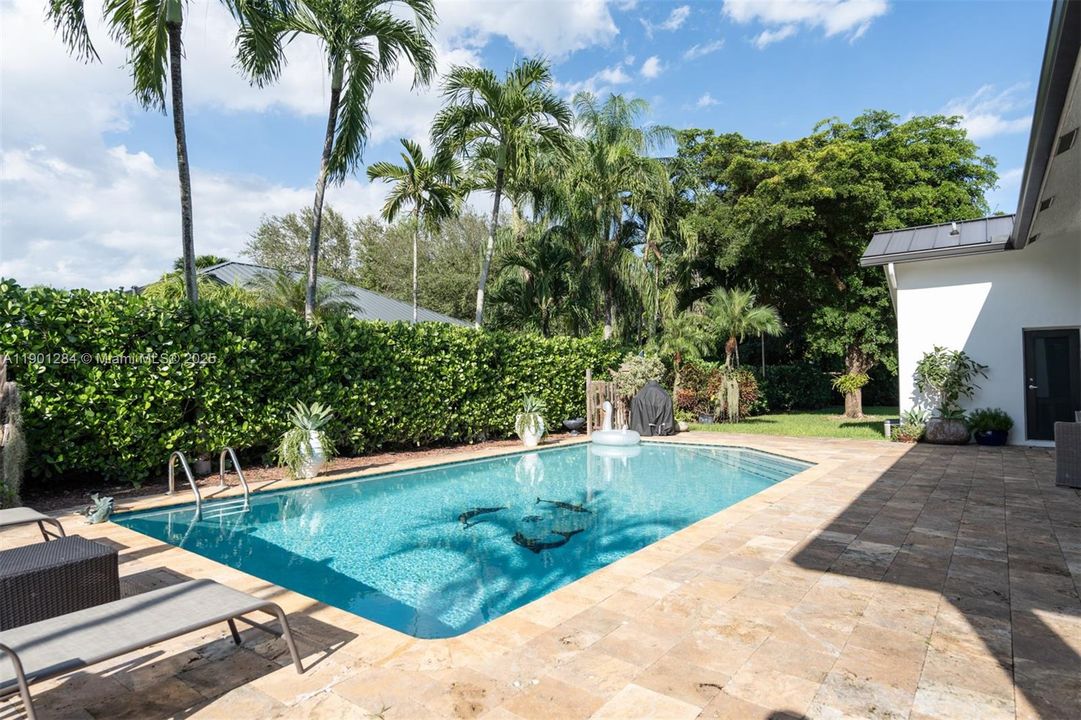 For Sale: $1,350,000 (4 beds, 3 baths, 2770 Square Feet)