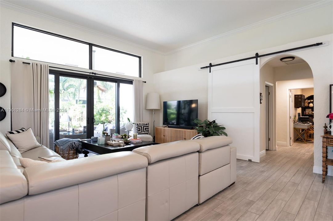 For Sale: $1,350,000 (4 beds, 3 baths, 2770 Square Feet)