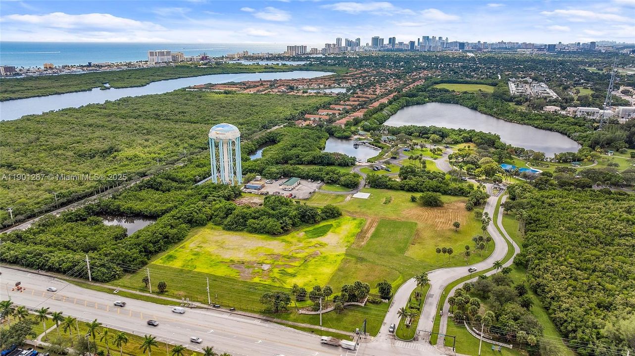 En Venta: $325,000 (2 camas, 2 baños, 1000 Pies cuadrados)