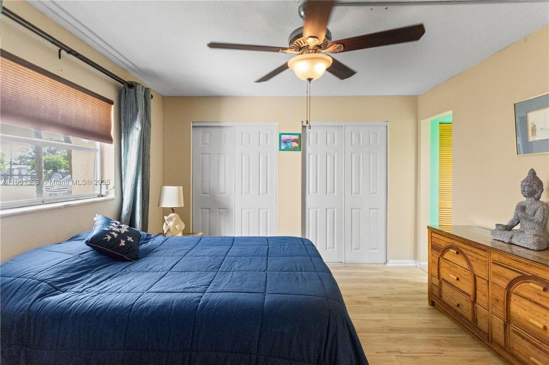 For Sale: $150,000 (1 beds, 1 baths, 800 Square Feet)