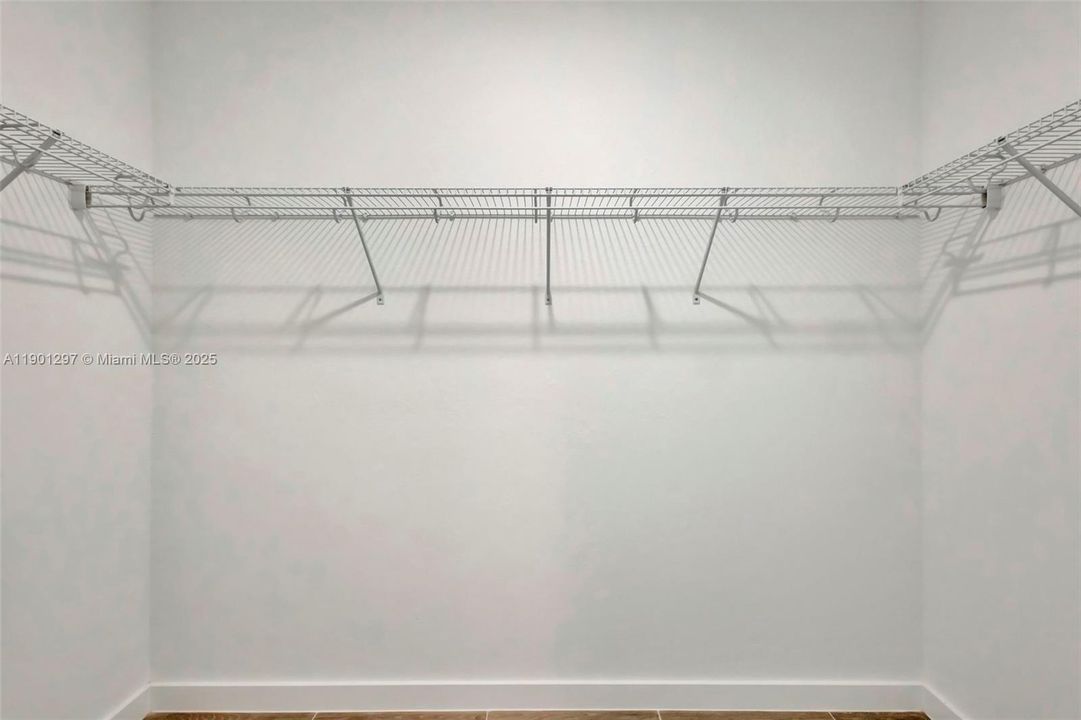 В аренду: $2,599 (4 спален, 2 ванн, 1603 Квадратных фут)