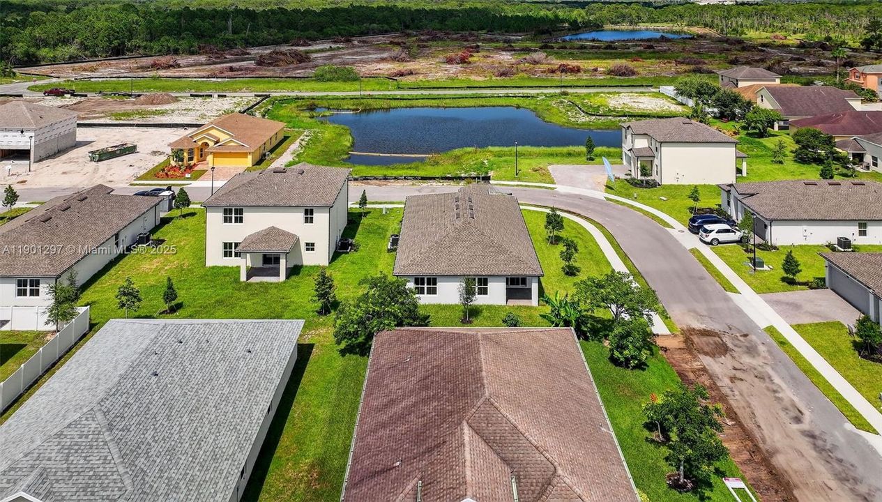 В аренду: $2,599 (4 спален, 2 ванн, 1603 Квадратных фут)