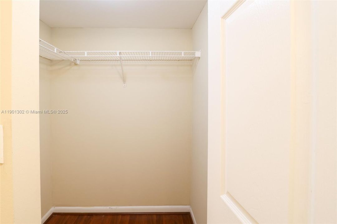 For Rent: $3,150 (3 beds, 2 baths, 1447 Square Feet)