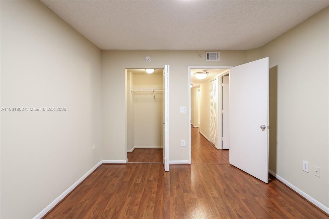 For Rent: $3,150 (3 beds, 2 baths, 1447 Square Feet)