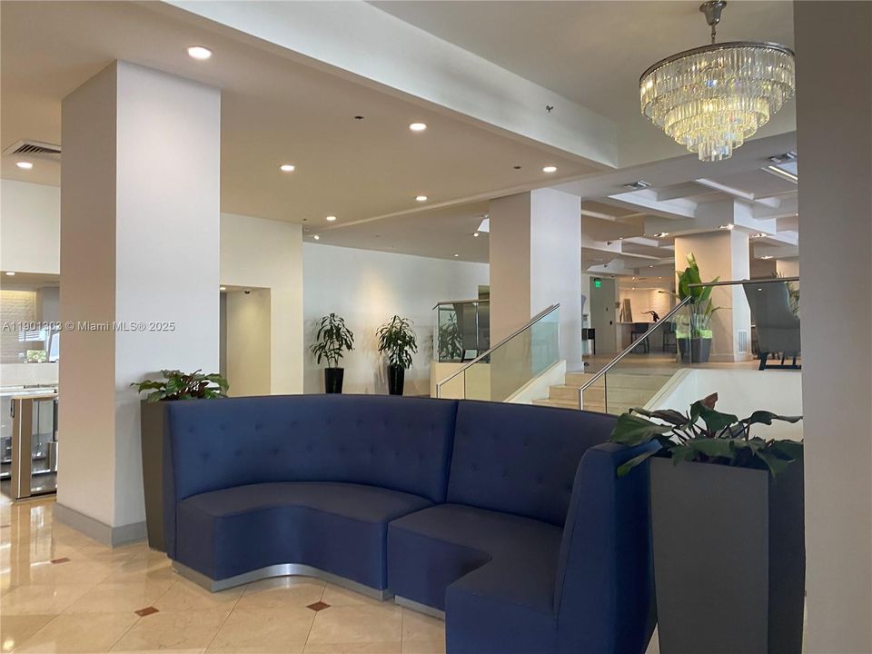 待售: $875,000 (2 贝兹, 2 浴室, 1190 平方英尺)