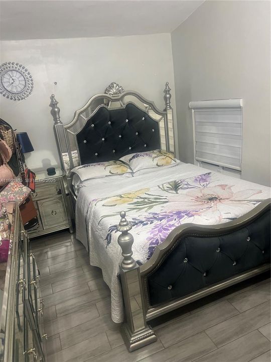 待售: $510,000 (3 贝兹, 2 浴室, 1076 平方英尺)