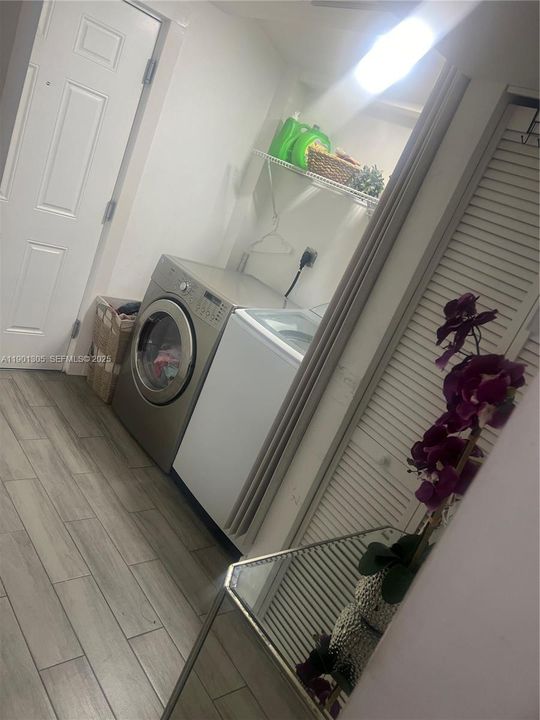 待售: $510,000 (3 贝兹, 2 浴室, 1076 平方英尺)