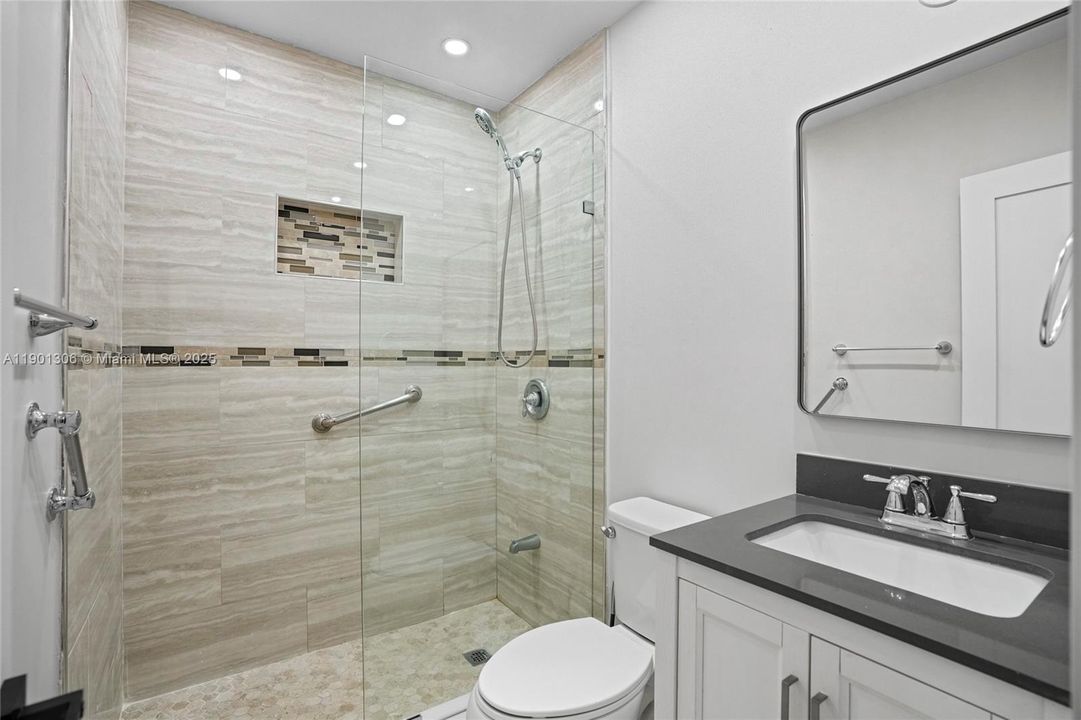 待售: $1,160,000 (0 贝兹, 0 浴室, 2554 平方英尺)