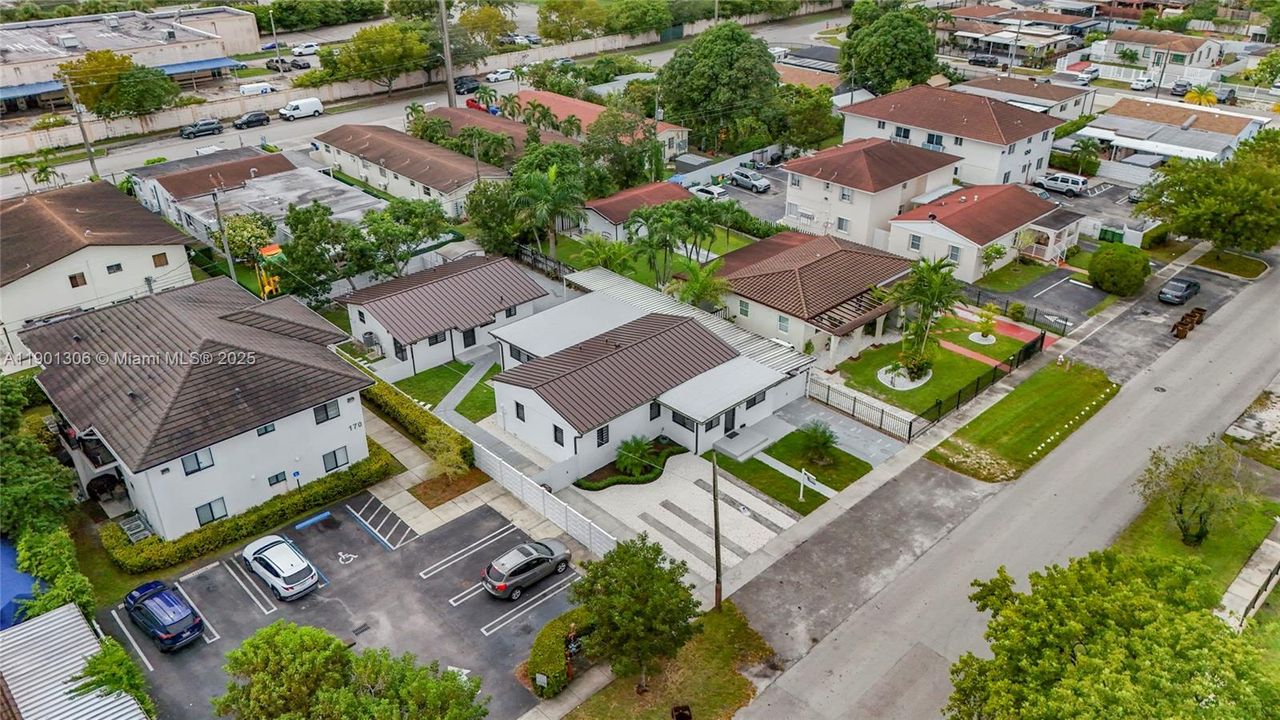 待售: $1,160,000 (0 贝兹, 0 浴室, 2554 平方英尺)