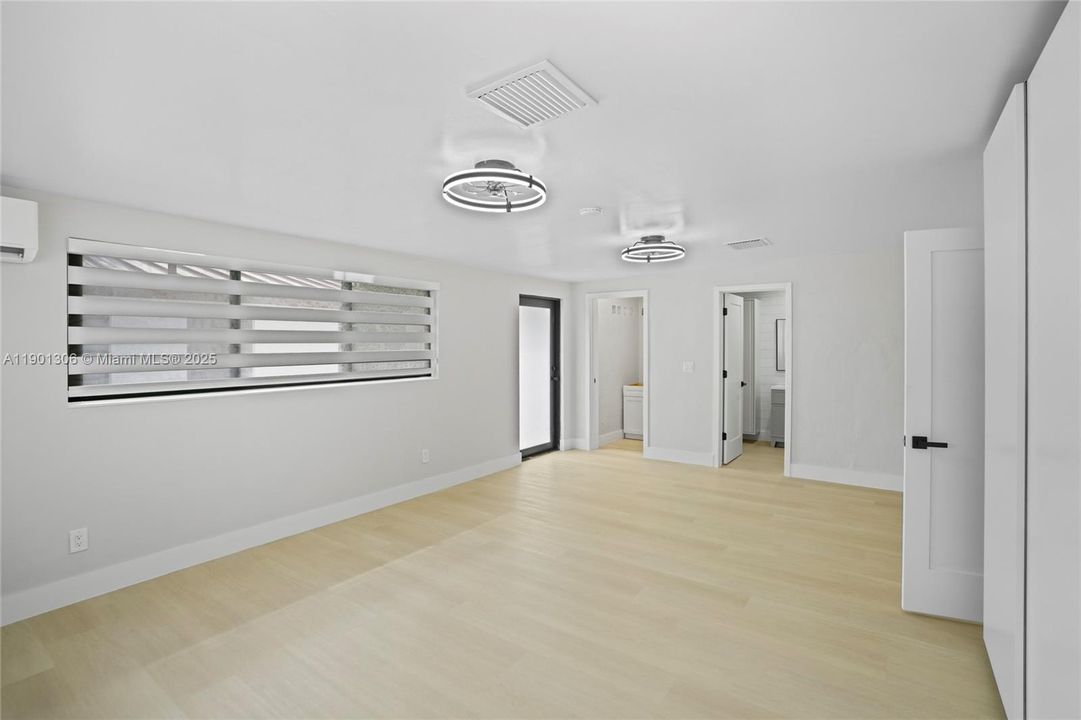 待售: $1,160,000 (0 贝兹, 0 浴室, 2554 平方英尺)