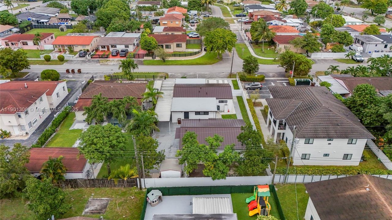 待售: $1,160,000 (0 贝兹, 0 浴室, 2554 平方英尺)