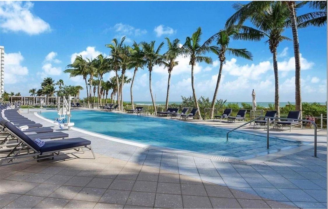 На продажу: $585,000 (1 спален, 1 ванн, 820 Квадратных фут)