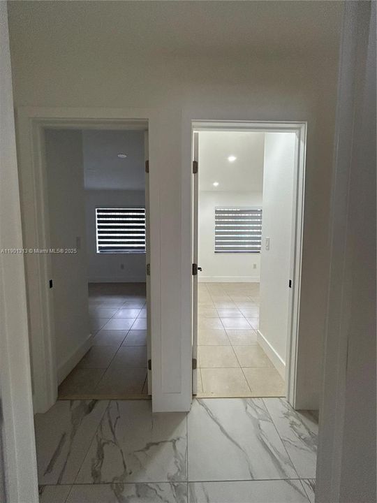 Active With Contract: $2,800 (3 beds, 2 baths, 1030 Square Feet)