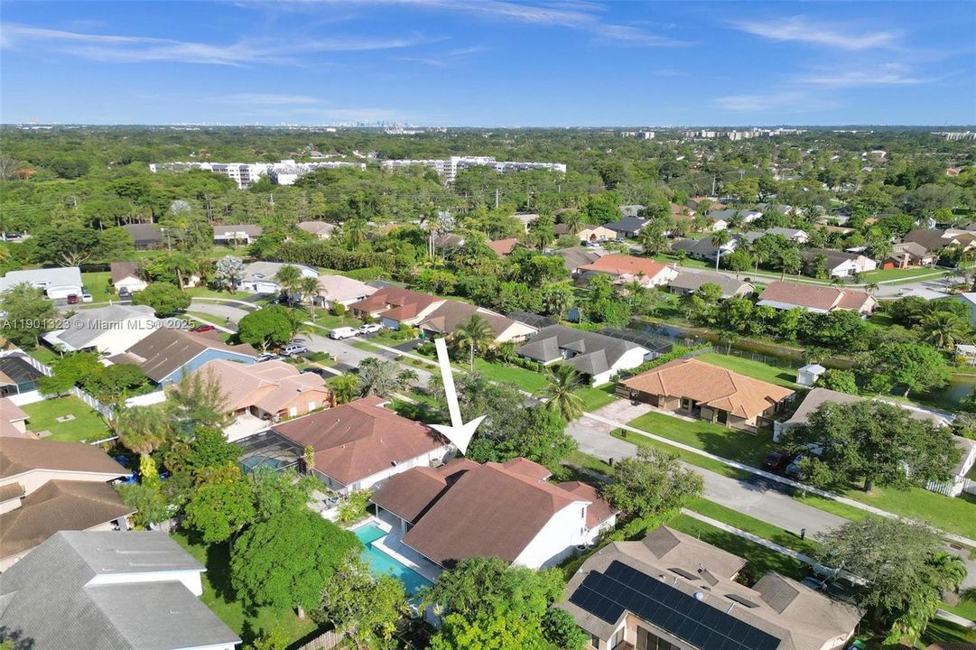 Recently Sold: $470,000 (4 beds, 3 baths, 2445 Square Feet)