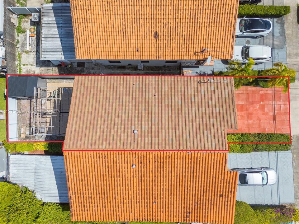 Active With Contract: $571,200 (3 beds, 3 baths, 1500 Square Feet)