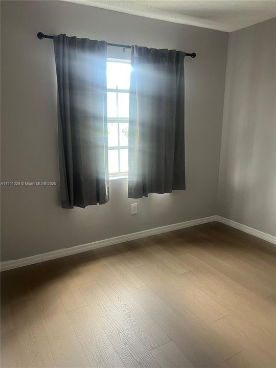 For Rent: $2,280 (2 beds, 2 baths, 912 Square Feet)