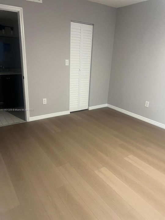 For Rent: $2,280 (2 beds, 2 baths, 912 Square Feet)