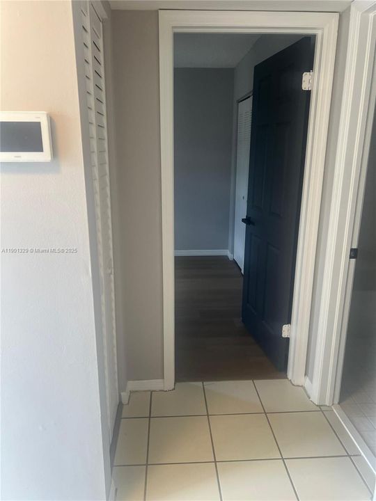 For Rent: $2,280 (2 beds, 2 baths, 912 Square Feet)