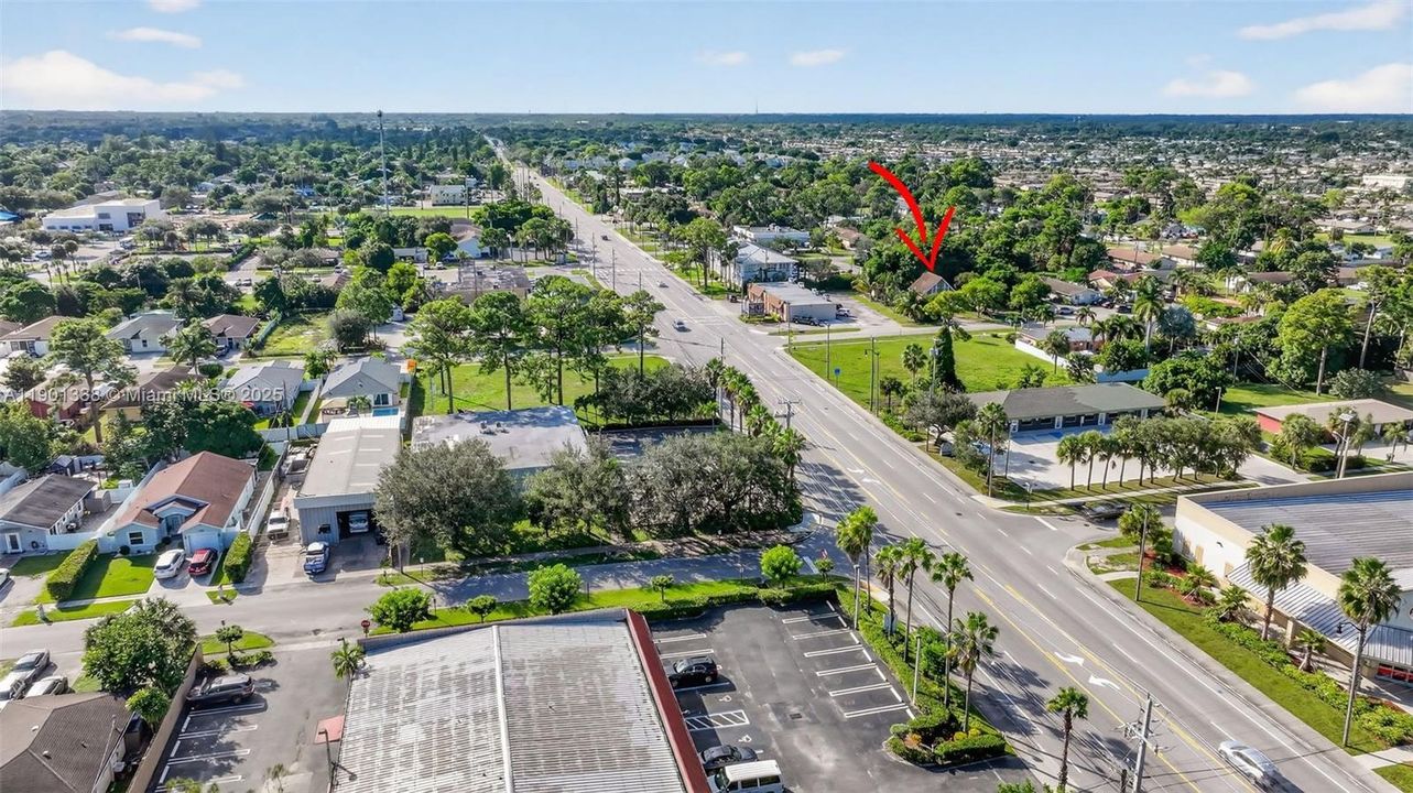 For Sale: $350,000 (3 beds, 2 baths, 1140 Square Feet)