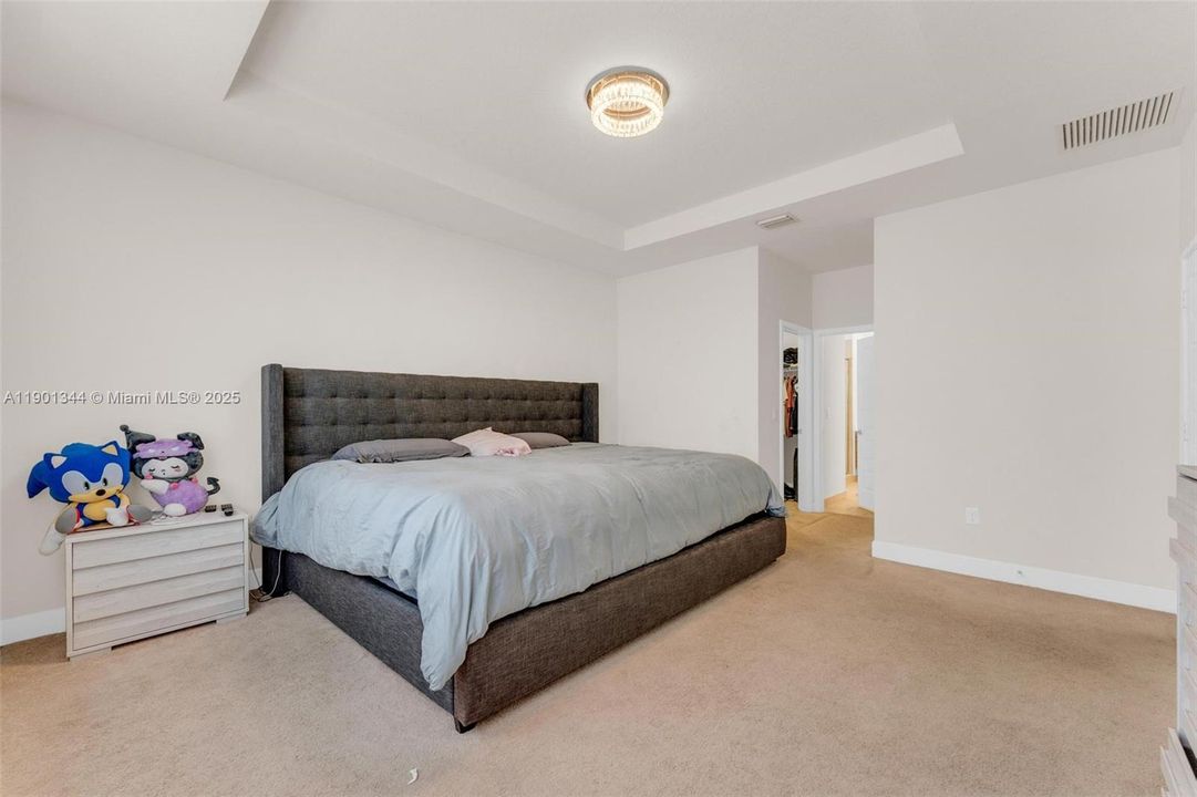 待售: $1,350,000 (5 贝兹, 3 浴室, 3050 平方英尺)