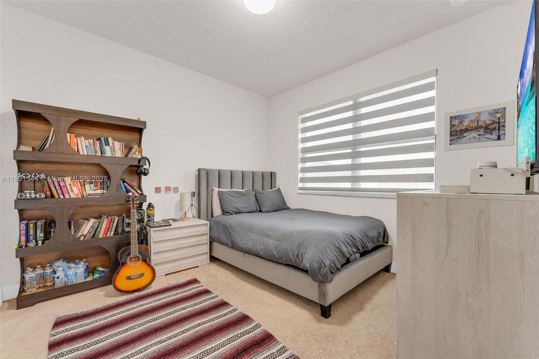 待售: $1,350,000 (5 贝兹, 3 浴室, 3050 平方英尺)