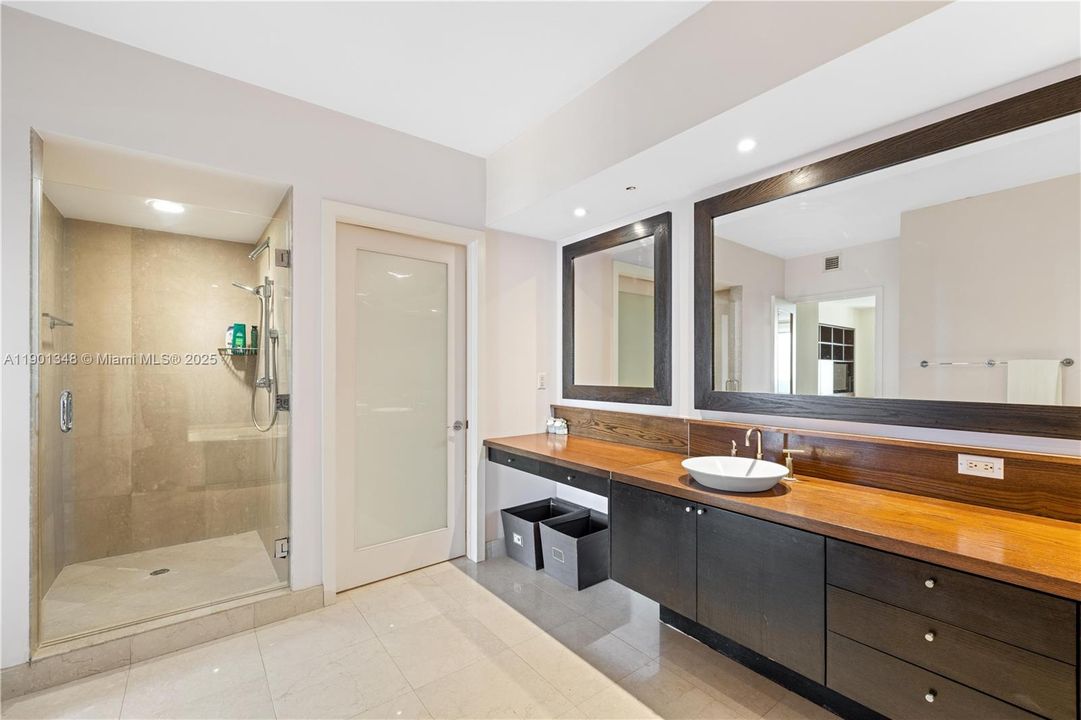 For Sale: $4,500,000 (2 beds, 3 baths, 2183 Square Feet)